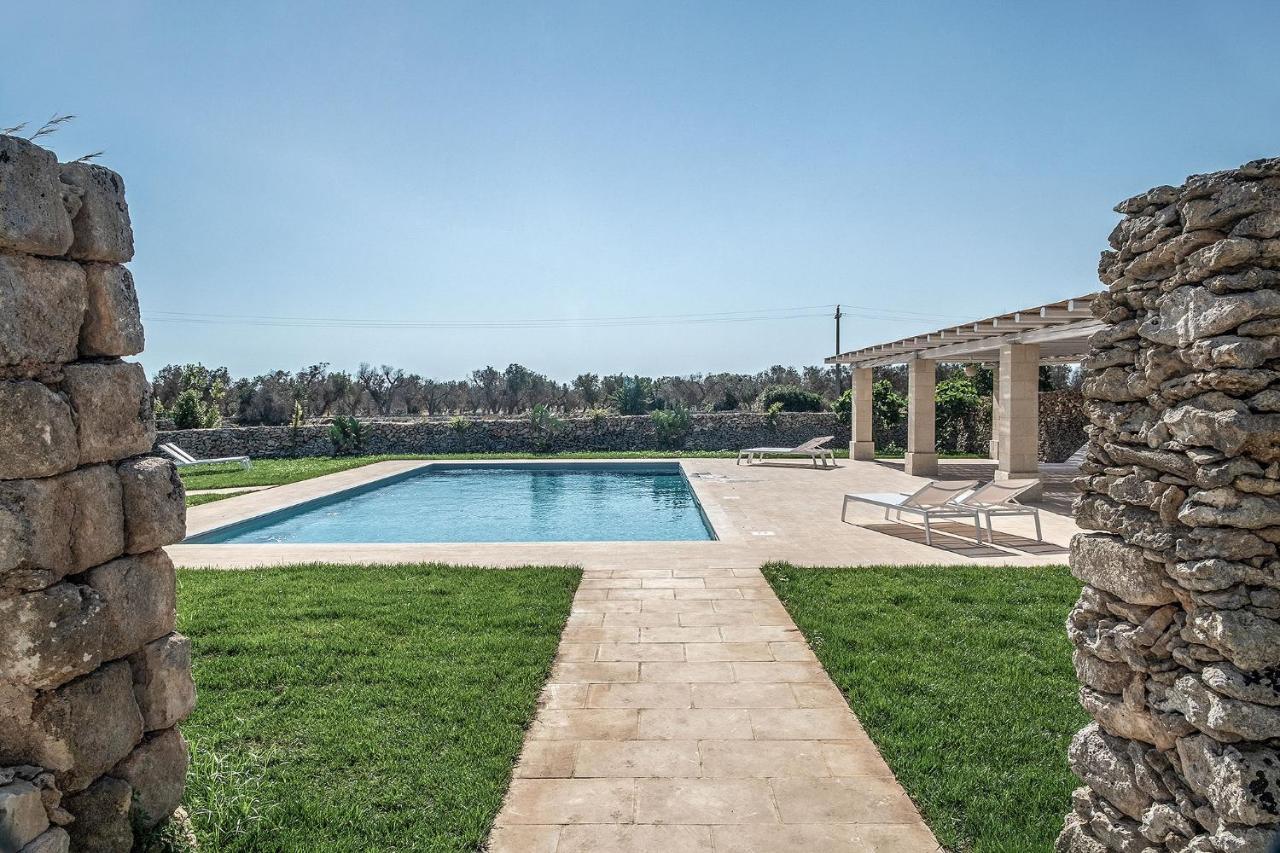 Masseria Berzario เมเลนดูญโญ ภายนอก รูปภาพ