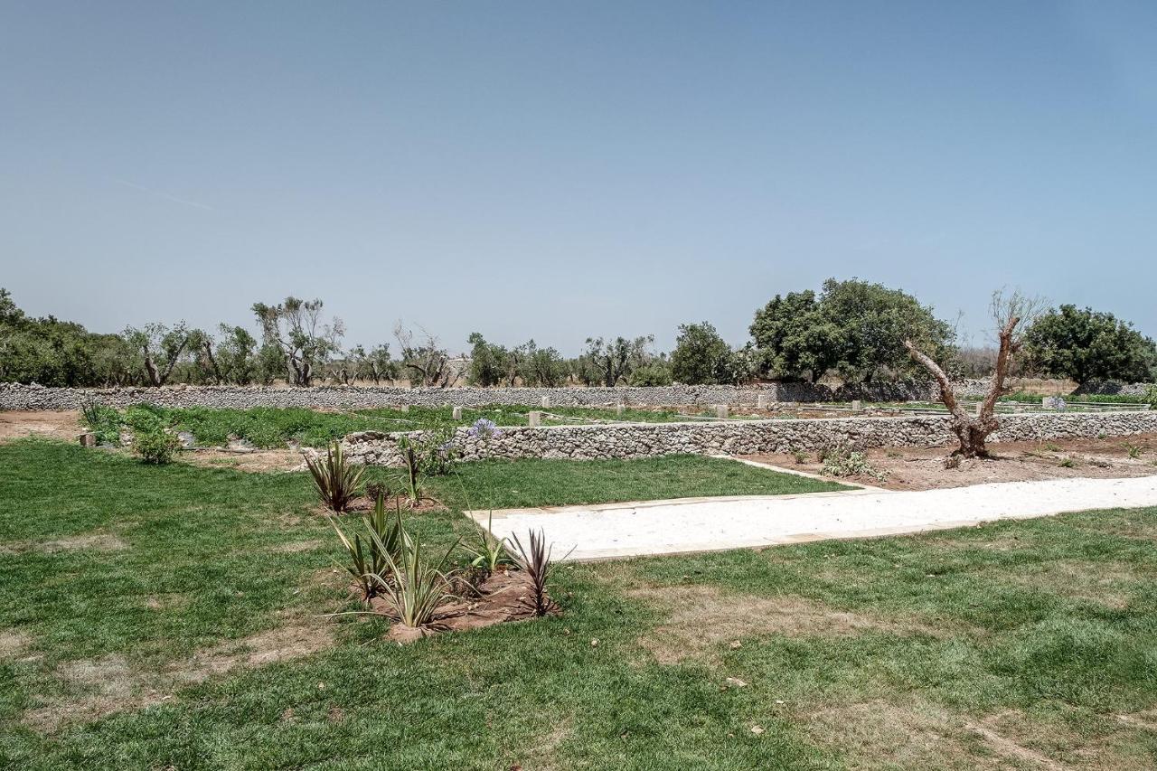 Masseria Berzario เมเลนดูญโญ ภายนอก รูปภาพ