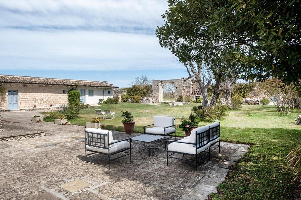 Masseria Berzario เมเลนดูญโญ ภายนอก รูปภาพ