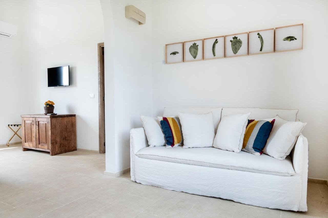 Masseria Berzario เมเลนดูญโญ ภายนอก รูปภาพ