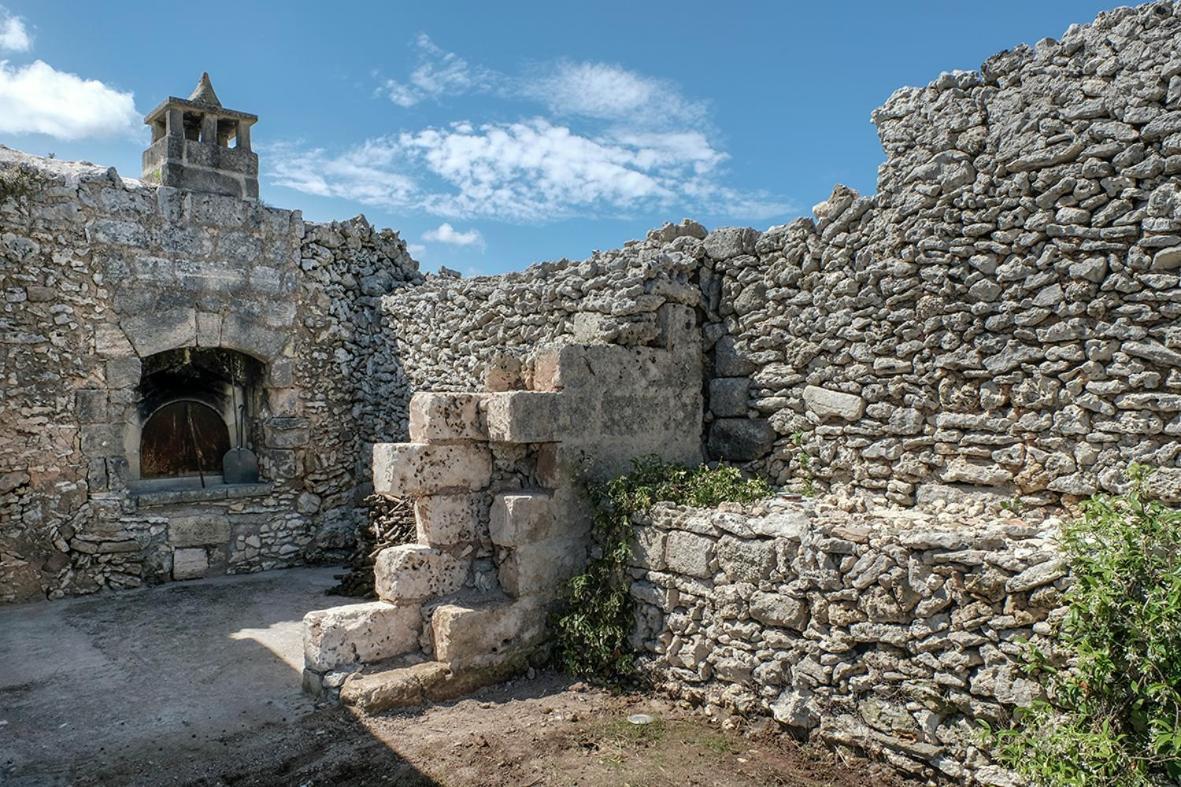 Masseria Berzario เมเลนดูญโญ ภายนอก รูปภาพ